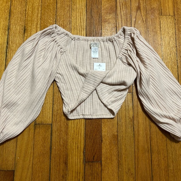 NWT L Space  ‘Jemma’ Crop Top Small Sand Beige Twist Front - Picture 2 of 7